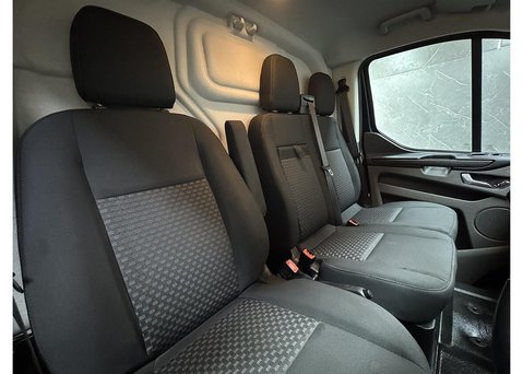 Ford Transit Custom 2.0 320 EcoBlue Trend Panel Van 5dr Diesel Manual L1 H1 Euro 6 (s/s) (105 p 35