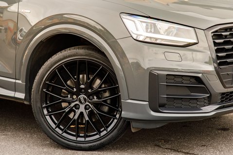 Audi Q2 TFSI S LINE BLACK EDITION 11