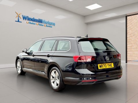 Volkswagen Passat 2.0 TDI EVO SE Nav Euro 6 (s/s) 5dr 8