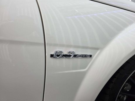 Mercedes-Benz C Class 6.3 C63 V8 AMG Saloon 4dr Petrol SpdS MCT Euro 5 (457 ps) 37