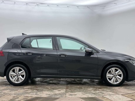Volkswagen Golf 1.5 Golf Life TSi 5dr 4
