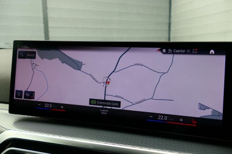 BMW 3 Series 2.0 320i M Sport Auto 4dr 44