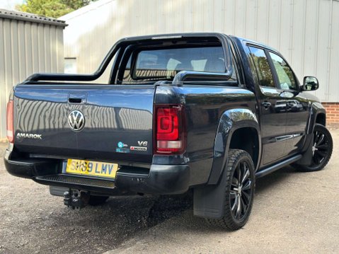 Volkswagen Amarok 3.0 TDI V6 Black Edition Auto 4Motion Euro 6 (s/s) 4dr 17