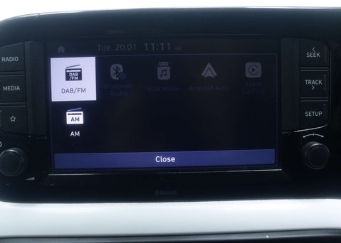 Hyundai i10 1.2 i10 Premium MPI Auto 5dr 23