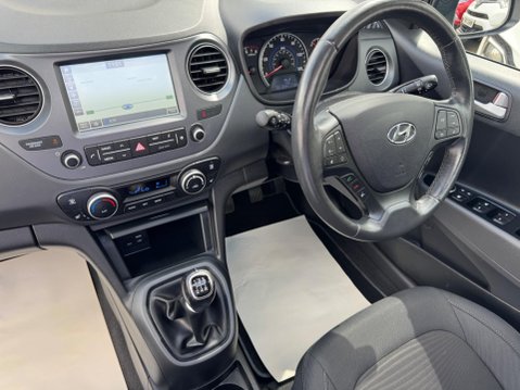 Hyundai i10 1.2 Premium SE Euro 6 5dr 14