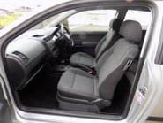 Volkswagen Polo TWIST Automatic 11