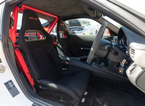 Porsche 911 GT3 RS (997.2) 12
