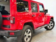 Jeep Wrangler 2.8 CRD Overland SUV 4dr Diesel Auto 4WD Euro 6 (197 bhp) 23