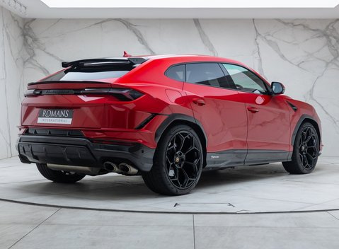 Lamborghini Urus PERFORMANTE 6