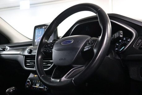 Ford Focus TITANIUM 11