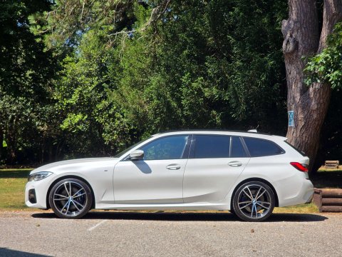 BMW 3 Series 2.0 318d M Sport Auto 5dr 3