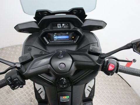 Yamaha Xmax 300 X-MAX 300 (CZD 300-A) 15