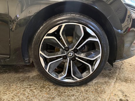 Renault Clio 1.2 TCe Dynamique S Nav EDC Euro 6 (s/s) 5dr 21