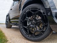 Land Rover Defender D250 X-Dynamic SE HardTop Obsidian WildTrak 6