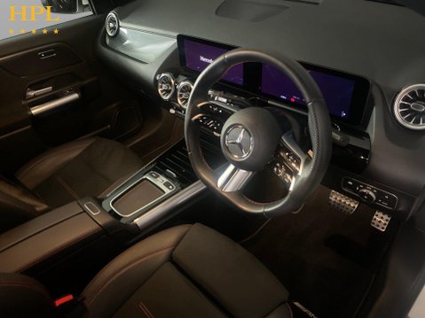 Mercedes-Benz GLA 1.3 GLA200h MHEV AMG Line (Executive) SUV 5dr Petrol Hybrid 7G-DCT Euro 6 ( 12