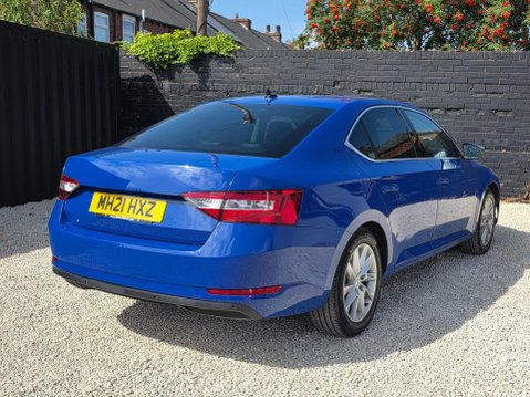 Skoda Superb 1.5 TSI ACT SE Technology Euro 6 (s/s) 5dr 4