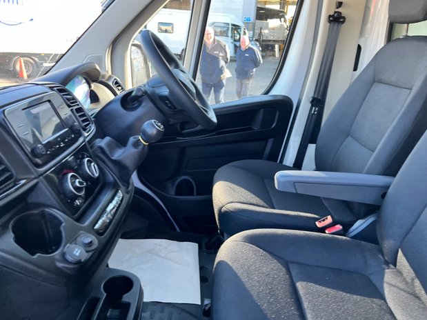 Fiat Ducato Ducato 35 L3 2.2 140 Multijet Luton With Tailift 18