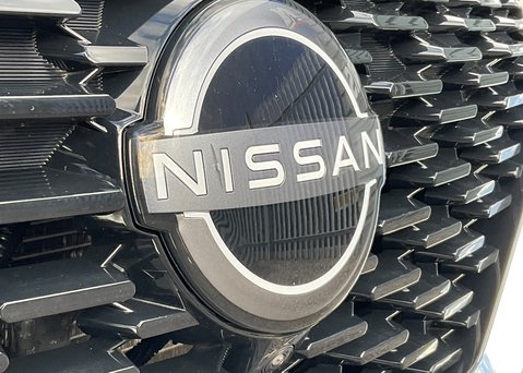 Nissan Qashqai DIG-T N-CONNECTA MHEV 8