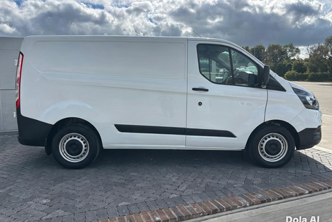 Ford Transit Custom 320 L1 Leader 130 ps Panel Van - Sat Nav / Air Con 7