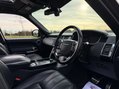 Land Rover Range Rover 4.4 SD V8 Autobiography Auto 4WD Euro 5 5dr 37