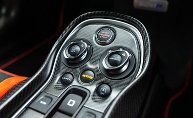 McLaren 620R 25