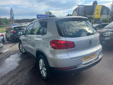 Volkswagen Tiguan 2.0 TDI BlueMotion Tech Match 4WD Euro 5 (s/s) 5dr 5