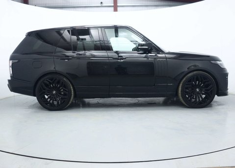 Land Rover Range Rover 3.0 **URBAN EDITION** Range Rover Vogue SDV6 Auto 4WD 5dr 13