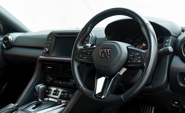 Nissan GT-R Track Edition 9