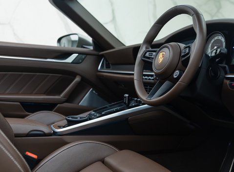 Porsche 911 Turbo S Cabriolet (992) 16
