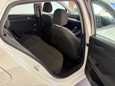 Volkswagen Golf 1.5 TSI Life Euro 6 (s/s) 5dr 12