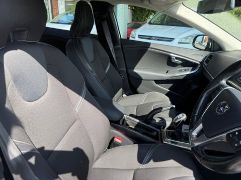 Volvo V40 1.6 T3 SE Euro 5 (s/s) 5dr 20