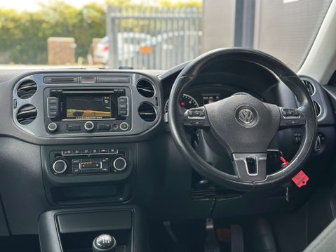 Volkswagen Tiguan 2.0 Tiguan Match TDI BlueMotion Technology 4Motion 4WD 5dr 9