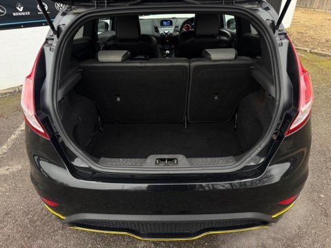 Ford Fiesta 1.6T EcoBoost ST-2 Euro 5 3dr 43