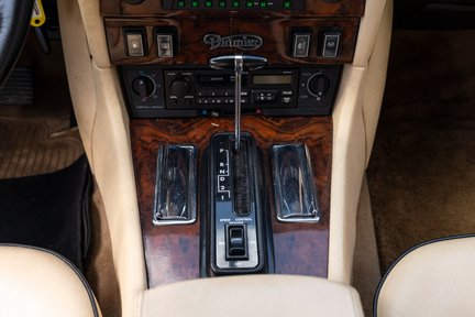 Daimler Double Six 19