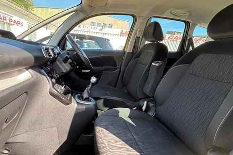 Citroen C3 Picasso EXCLUSIVE HDI.. ONLY £35 ROAD TAX.. SERVICE HISTORY.. STUNNING COLOUR 14