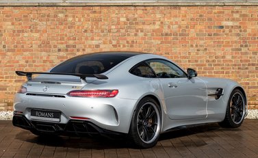 Mercedes-Benz AMG GT R GT R 7