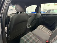 Volkswagen Golf 2.0 TSI BlueMotion Tech GTI Hatchback 5dr Petrol DSG Euro 6 (s/s) (220 ps) 40