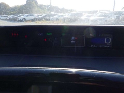 Toyota Prius 1.8 VVT-h Active Hatchback 5dr Petrol Hybrid CVT Euro 6 (s/s) (122 ps) 17