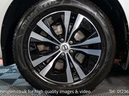 Volvo XC60 2.0 XC60 Momentum B4 MHEV AWD Auto 4WD 5dr 30