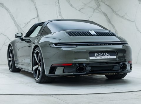 Porsche 911 Targa 4S (992) 13