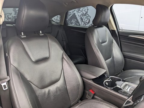 Ford Mondeo TITANIUM ECONETIC TDCI 12
