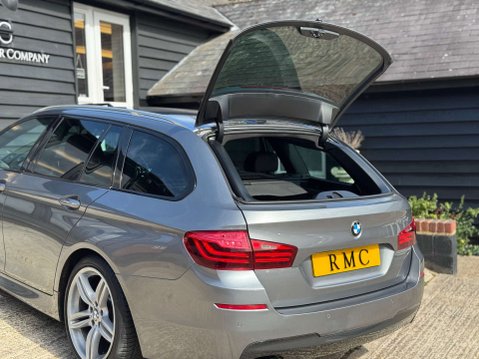 BMW 5 Series 3.0 530d M Sport Touring 5dr Diesel Auto Euro 6 (s/s) (258 ps) 19