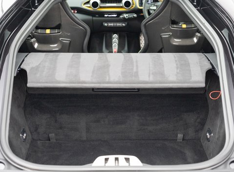 Ferrari 812 Superfast 31