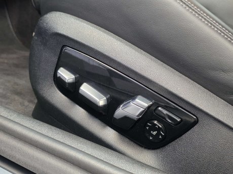 BMW M5 4.4i V8 Competition Saloon 4dr Petrol Steptronic xDrive Euro 6 (s/s) (625 p 12