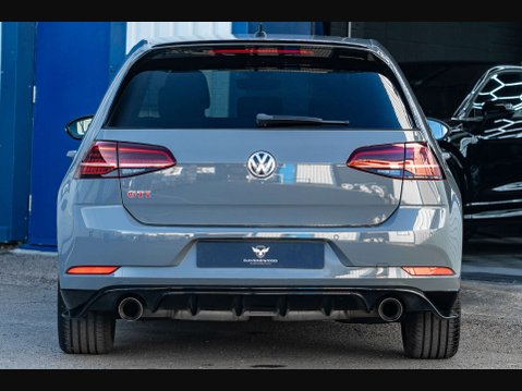 Volkswagen Golf 2.0 Golf GTi TCR Semi-Auto 5dr 11