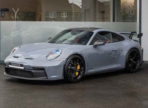 Porsche 911 GT3 (992) 2