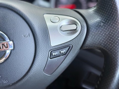 Nissan Juke 1.6 Tekna XTRON Euro 6 5dr 15