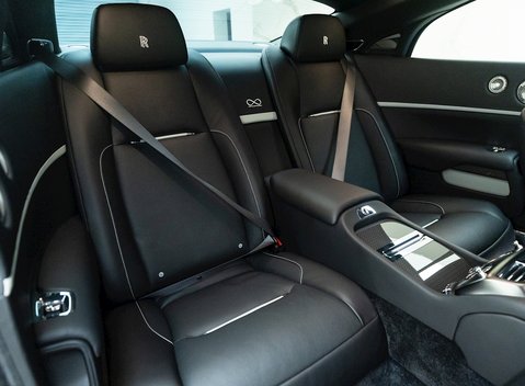 Rolls-Royce Wraith Black Badge 12