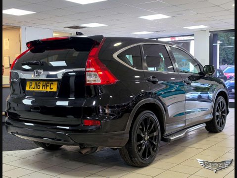 Honda CR-V 2.0 i-VTEC Black Edition Auto 4WD Euro 6 5dr 41