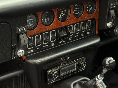Jaguar E-Type 2+2 57